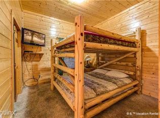 741 Chickasaw Gap Way, Pigeon Forge, TN 37863