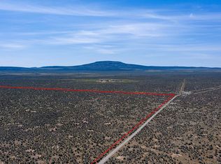 1110 Christmas Valley Hwy, Christmas Valley, OR 97641