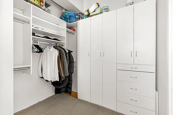 Rented by Compass | media 19