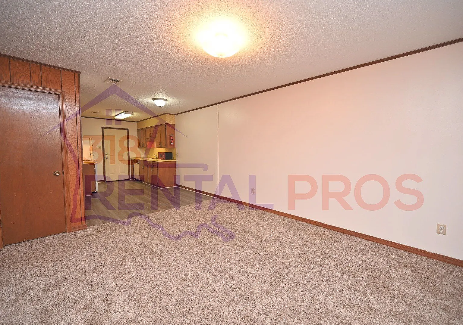 2269 Martin L King Jr. Ave — Photo 2