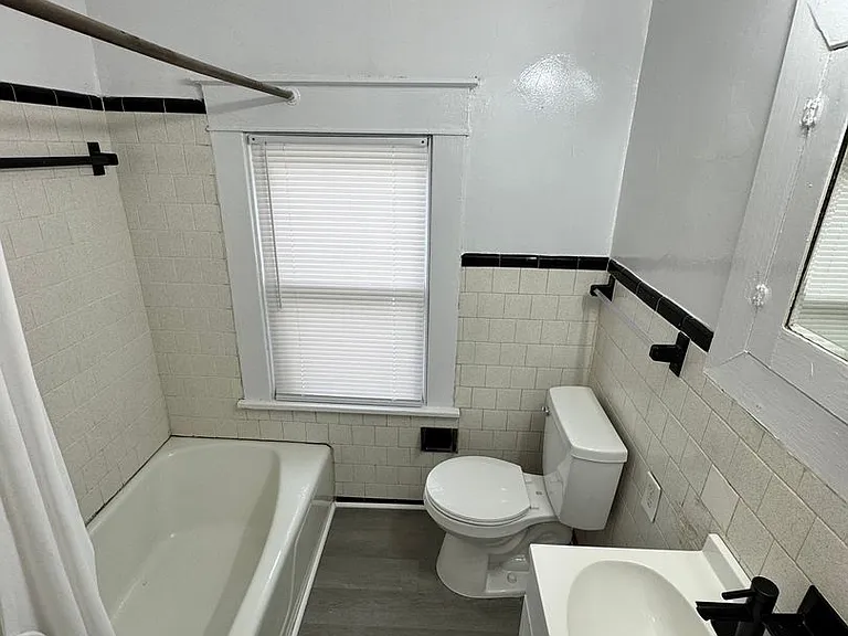 1415 Williamsburg Rd — Photo 8