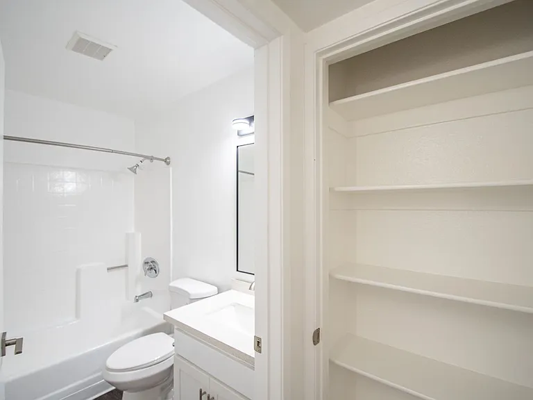 11030 Hartsook Street — Photo 22