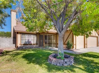 905 Shifting Sands Dr, Las Vegas, NV 89108