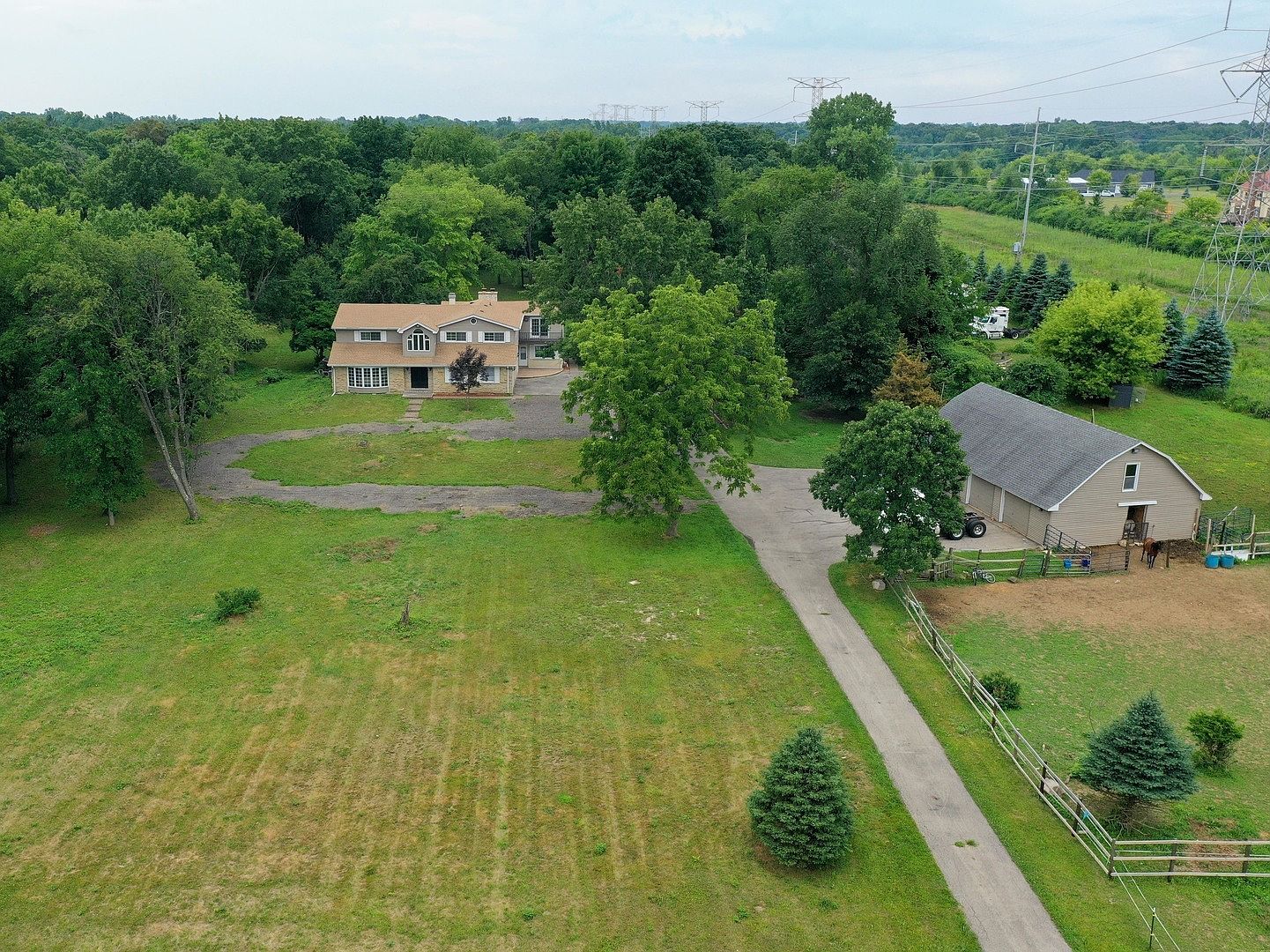 349 Spring Creek Rd, Barrington Hills, IL 60010 | MLS #12460405 | Zillow