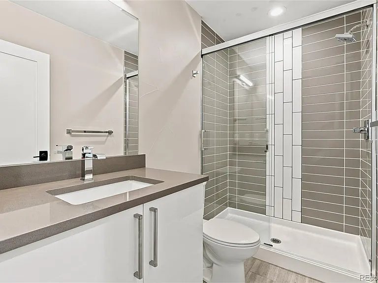 3832 Jason St #5 — Photo 5