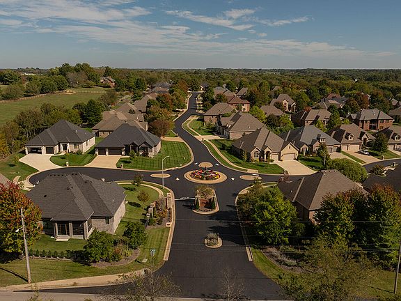 2nd image of 3953 E Windsmore Drive