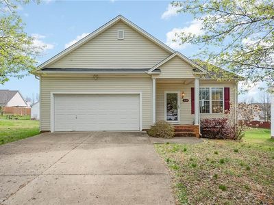 2945 Hickman Ln, Winston Salem, NC, 27103