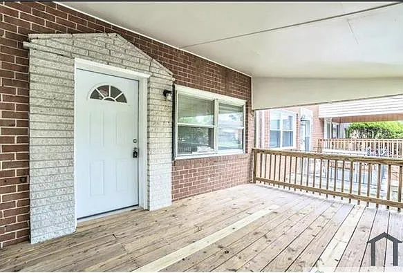 708 Seawall Rd