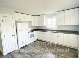 3971 4th Ave #A, Prince George, BC V2M1J3