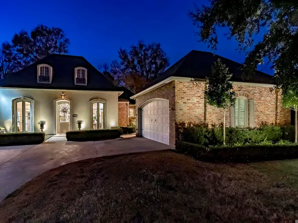 19223 Bellerive Ct, Baton Rouge, LA 70809