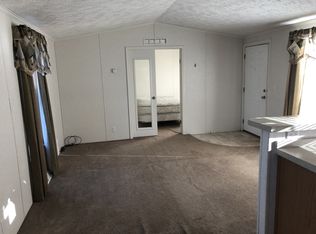 211 Main St S, Belfield, ND 58622