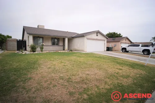 1011 Deer Ridge Dr Photo 1