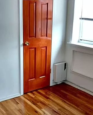 4th image of 164-05 65th Ave #2