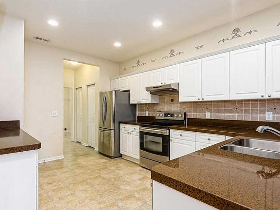 5th image of 4157 Waterside Pl