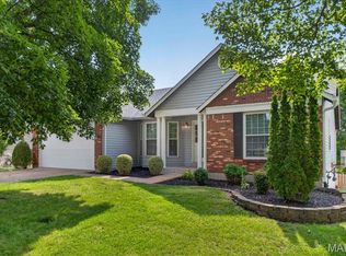 1005 Grand Tree Ct, Fenton, MO 63026