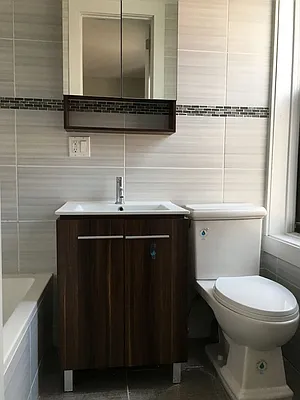 Rented by TheRealEstateCompany.com LLC | media 34