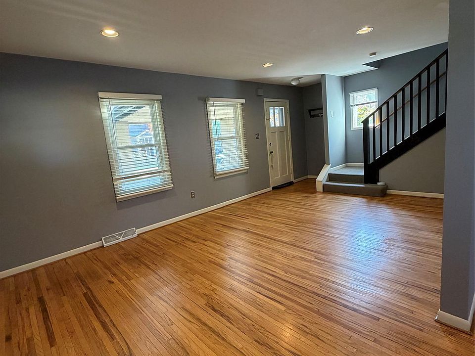 1591 Humphrey Ave SE, photo 13