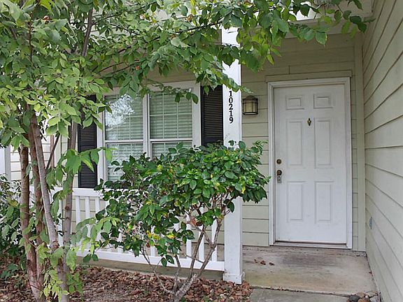 2nd image of 10219 Berry Hill Ln