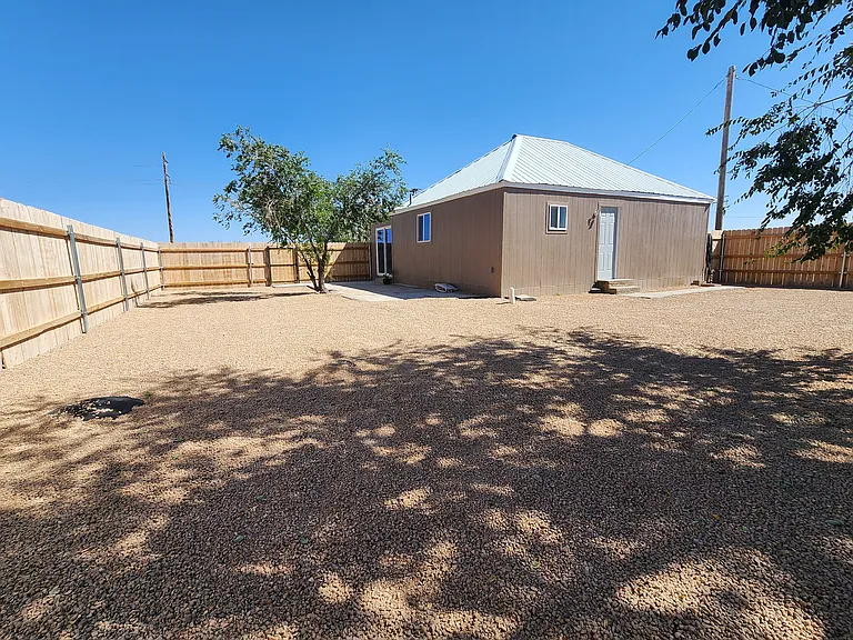 537 S Taylor Rd — Photo 30