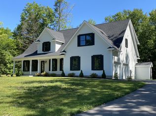 115 Concord Way, Amherst, MA 01002