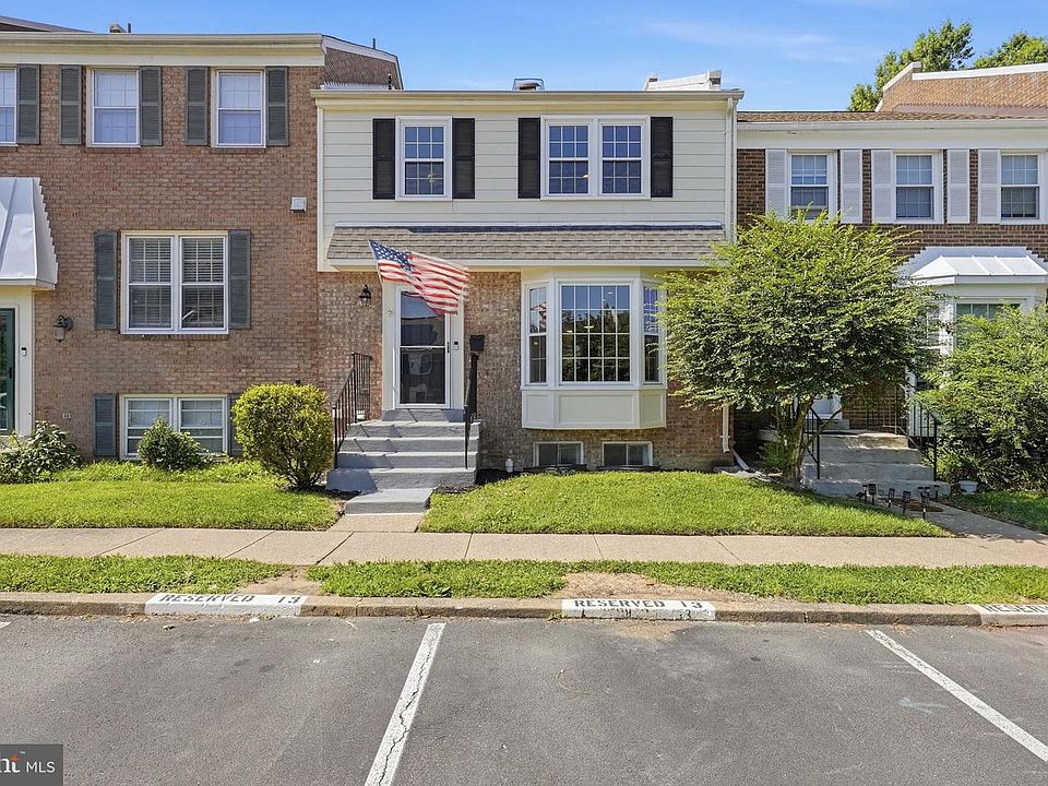 1st image of 8074 Powderbrook Ln