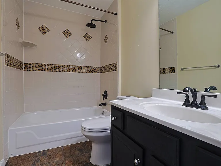 6635 Brigham Sq #7 — Photo 18
