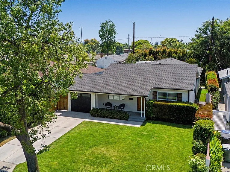 827 N Lamer St — Photo 35