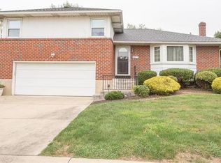 2914 Shakespeare Rd, Bethlehem, PA 18017