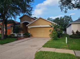 11212 Avery Oaks Dr, Tampa, FL 33625