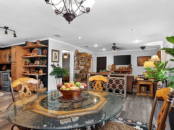 4th image of 1501 Boon Dock Rd