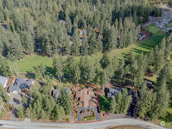 2nd image of 991 E Manzanita Drive