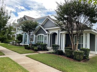 9012 Waterman Dr, Aubrey, TX 76227