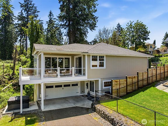 3rd image of 307 Puyallup Street