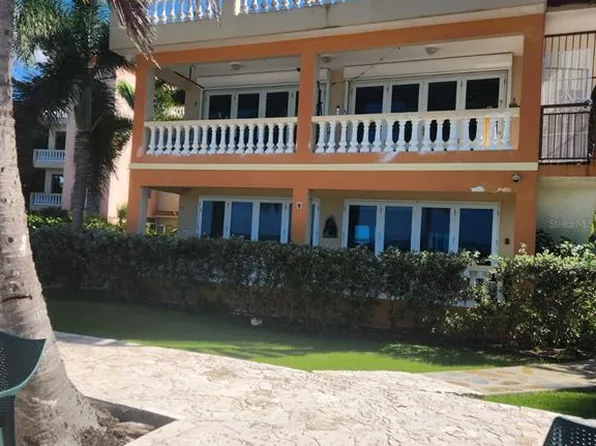 8 Condo Ocean Vw, Aguada, PR 00602