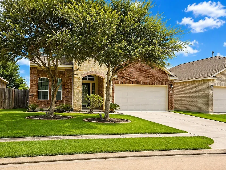 25306 Basil Brook Ct