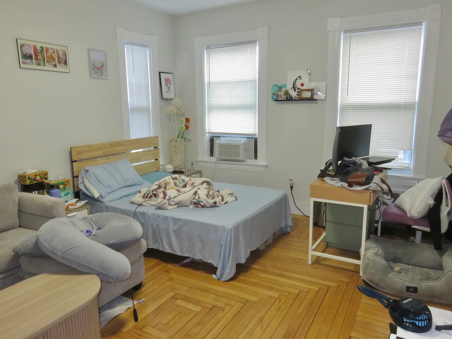 Studio, 450 sqft, $2,200 — Photo 3