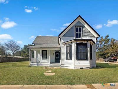 307 N Pecan, MOULTON, TX, 77975