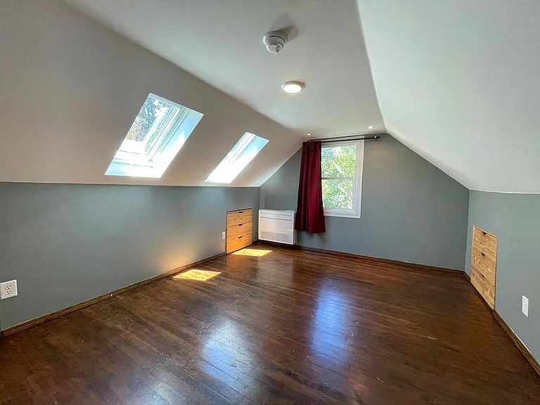 7015 N Greenwich Ave — Photo 16