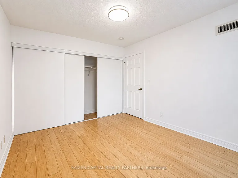 33 Cox Blvd #231 — Photo 9