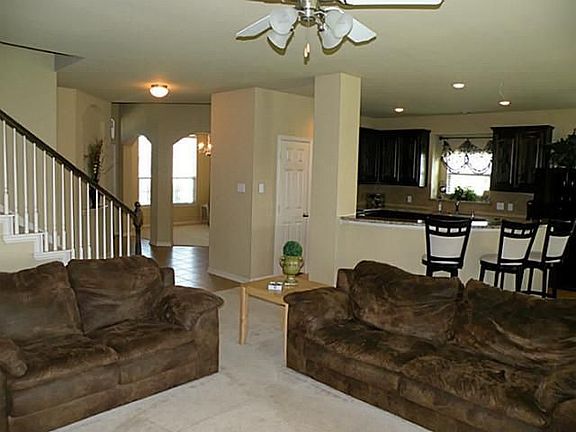 5th image of 113 Parkside Dr