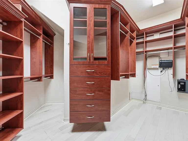 58 N Scribewood Cir — Photo 17