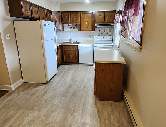 Kitchen from eat in side