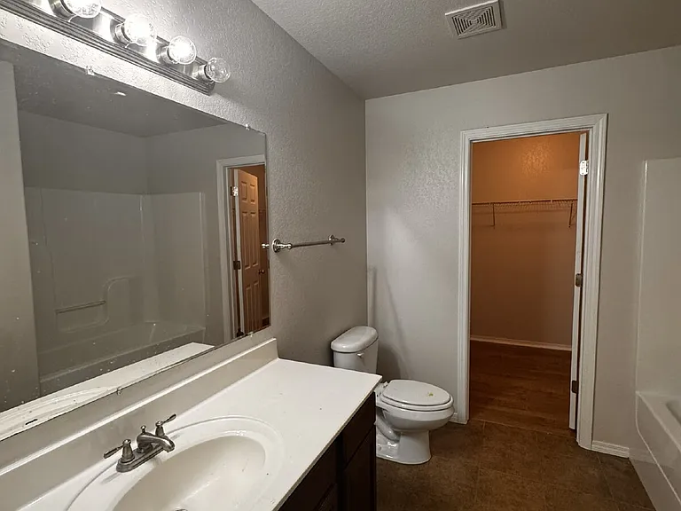 11723 E Creek Ln — Photo 16