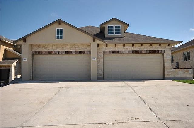 1st image of 20805 Muirfield Bend Cv Unit B