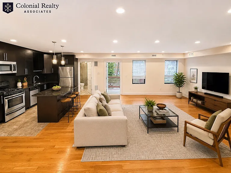 1616 Beacon St #4 — Photo 18