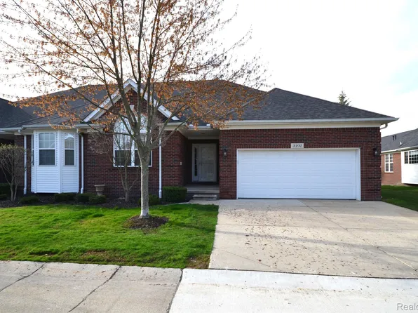 3192 Galaxy Blvd, Sterling Heights, MI 48314
