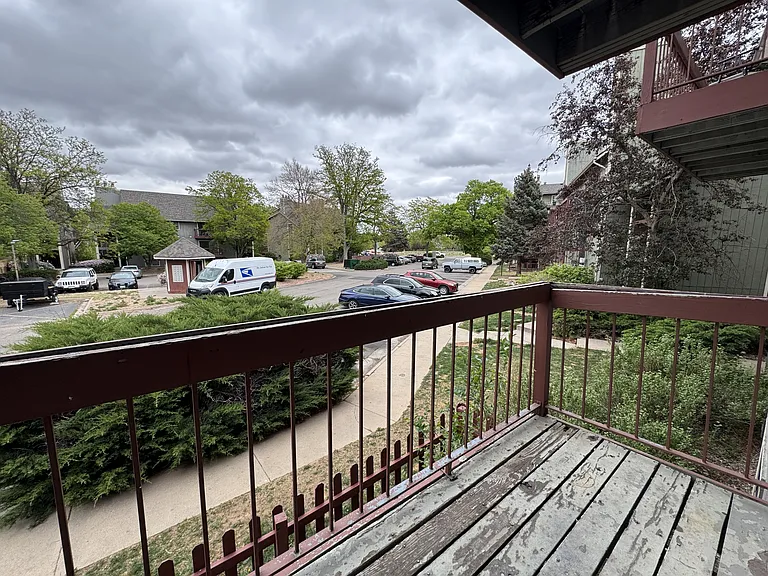 4501 Boardwalk Dr #J-J-93 — Photo 4