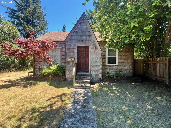 455 N Marple St, Coos Bay, OR 97420