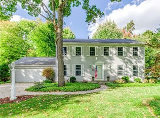 4352 Leewood Rd, Stow, OH 44224