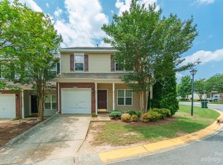 10544 Bunclody Dr, Charlotte, NC 28213